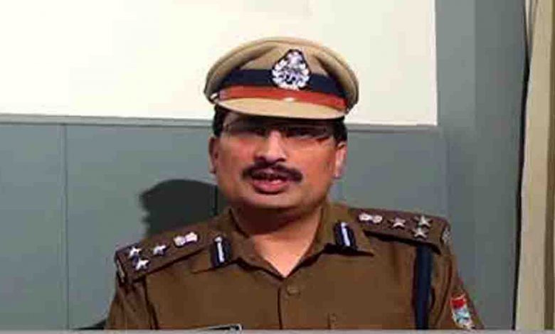 Seven traffic personnel suspended for negligence