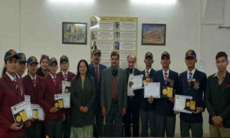 DAV college NCC cadets welcomed on return from R-Day camp