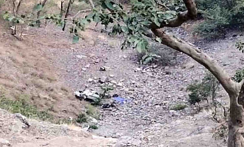 5 killed in mishap as car falls 300 metres down mountainside near Devprayag