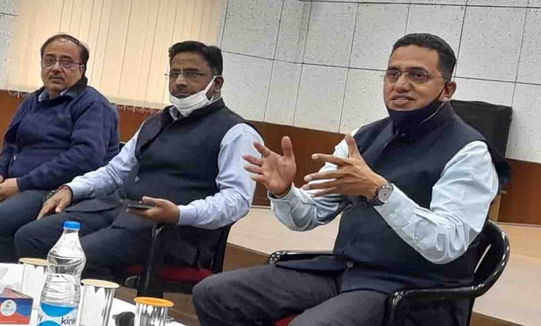 Century Mill to work on Pirul with villagers