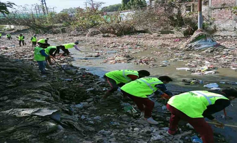 Rispana cleanliness campaign begins in Doon