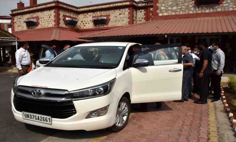 CM ditches bullet proof SUV to enable better communication with public