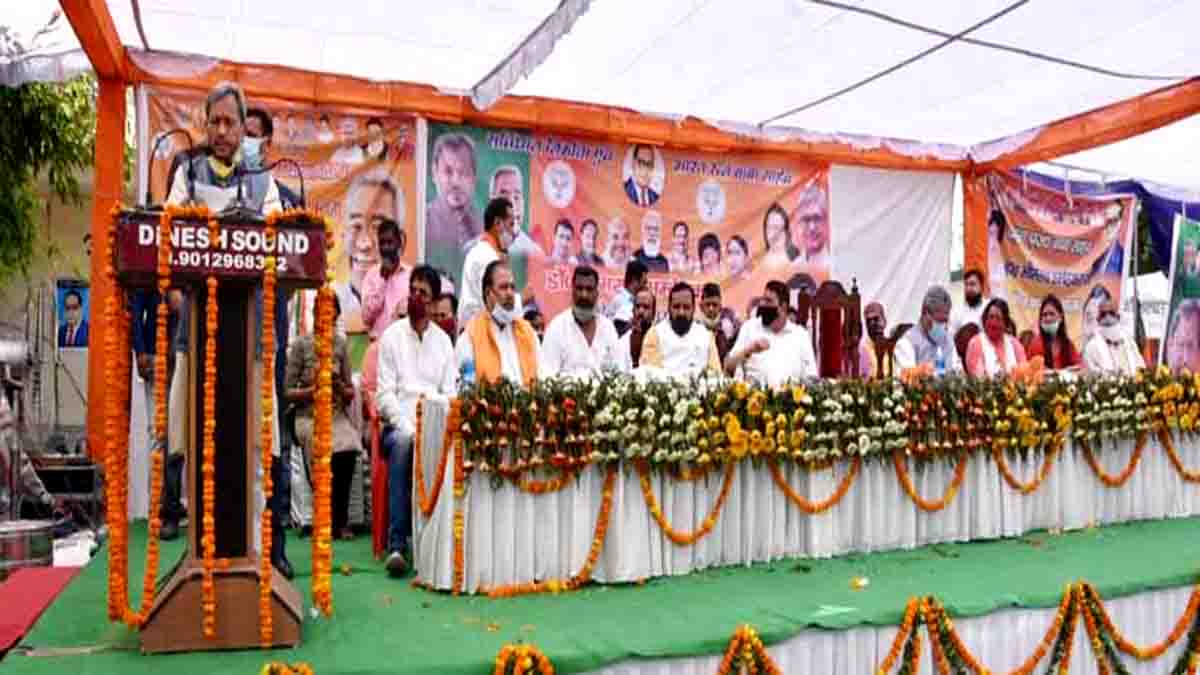 Govt to regularise and beautify slums on government land