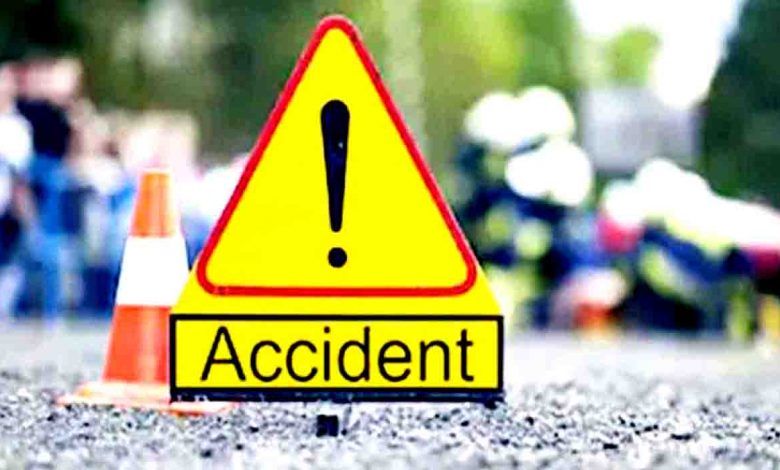 Road accident near Harshil, 2 dead and 2 injured