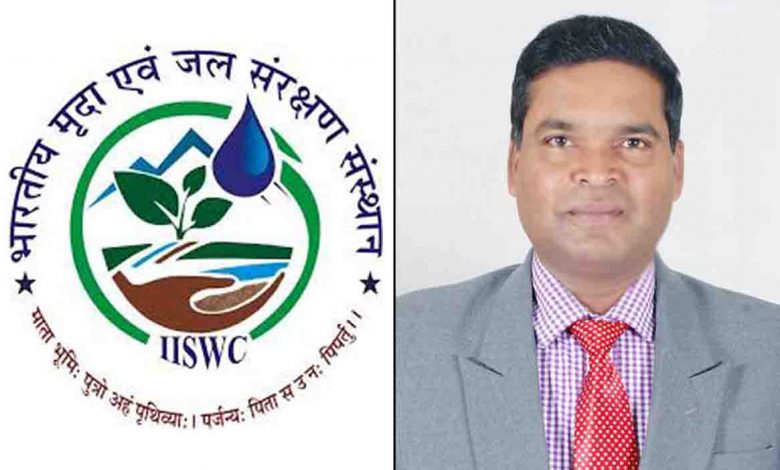 Madegowda assumes charge as ICAR-IISWC director