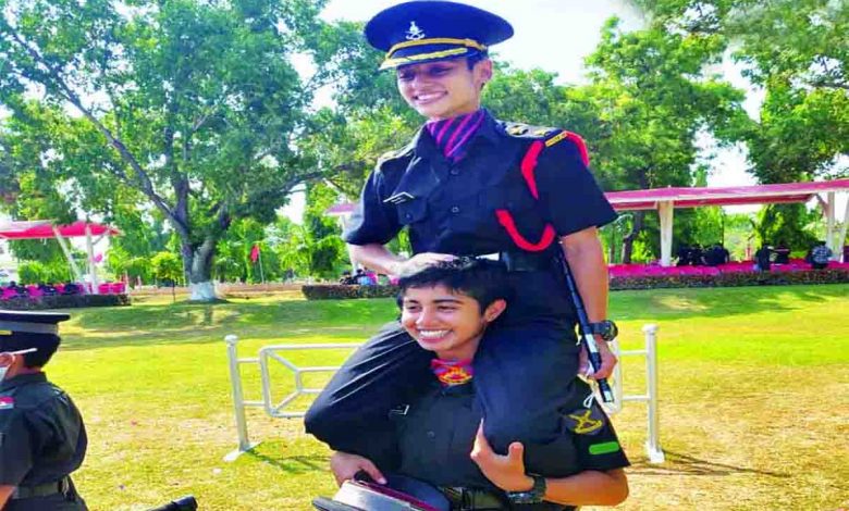 pulwama-martyr---s-wife-takes-his-journey-forward