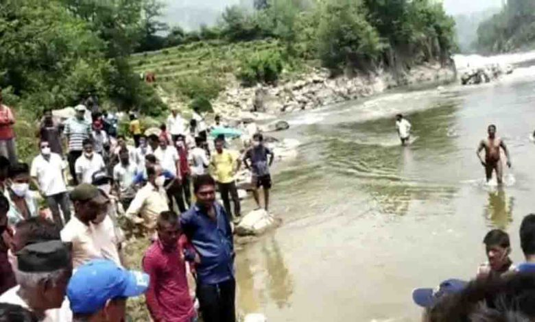 5 teens drown in Sarayu river