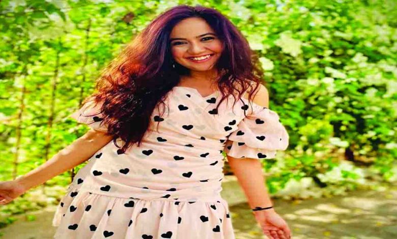 roopal-tyagi-as-bulbul-in-dangal-tv's-ranju-ki-betiyaan