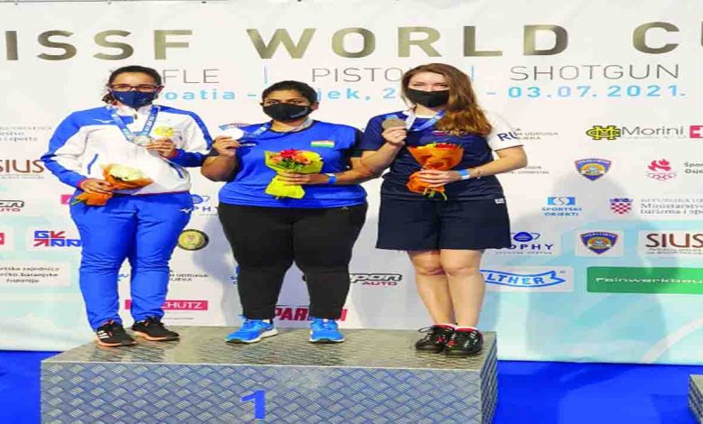 shooting-sensational-rahi-sarnobat-grabs-gold-at-world-cup