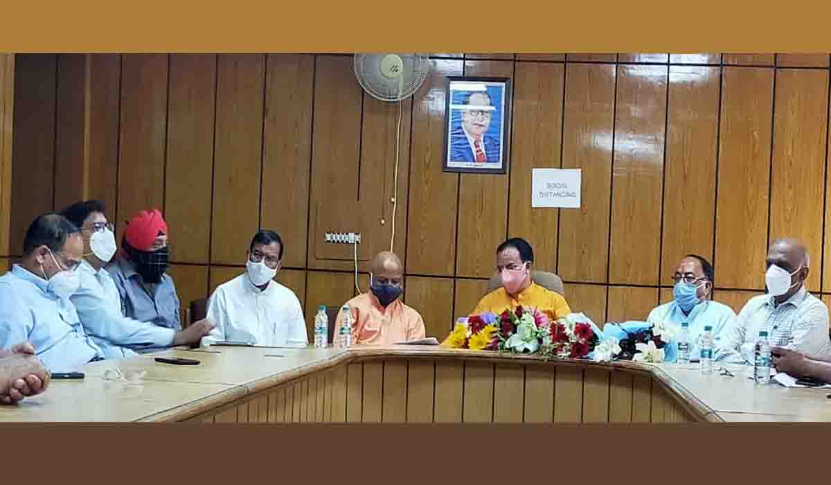 Health minister meets IMA officials