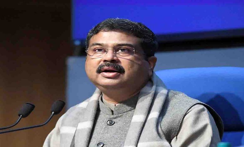 Union minister launches VoW website virtually
