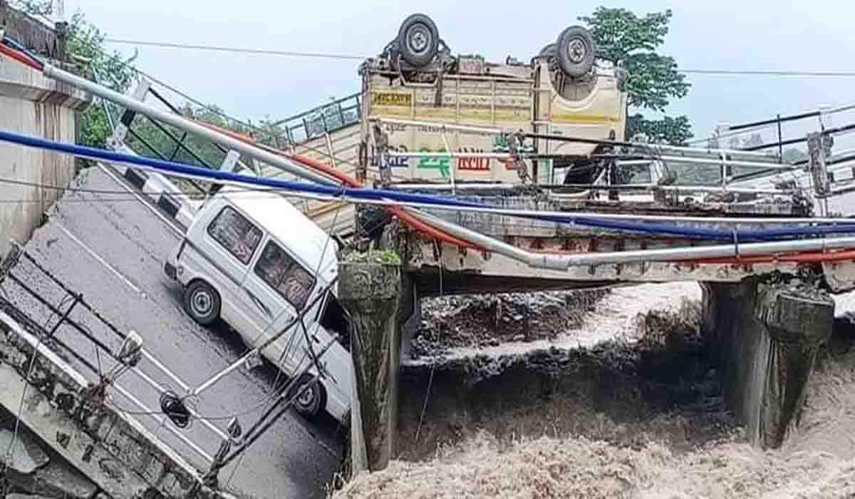 Minister orders probe into bridge incident