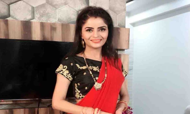 pornography-case--mumbai-court-rejects-pre-arrest-bail-plea-of-actress-gehana-vasisth