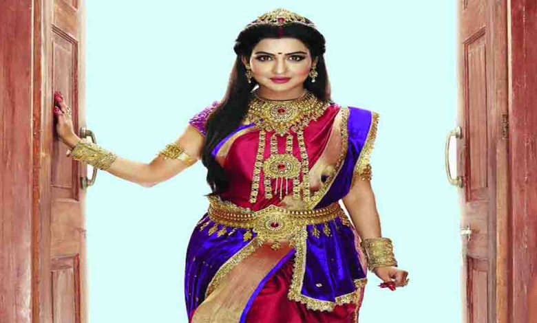 CHHAVI PANDEY-as Goddess Lakshmi in SAB TV's Shubh Laabh