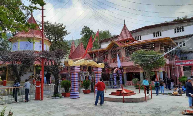 Idols of goddesses prepared in Nanda Devi Mahotsav