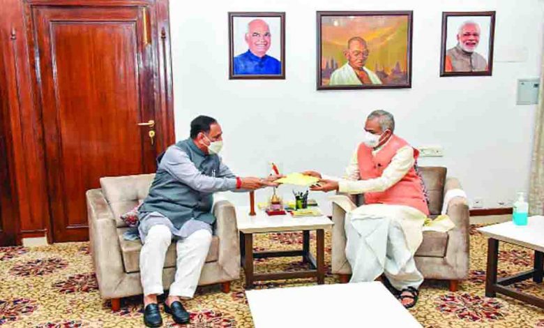 rupani-quits-for-dynamic-cm