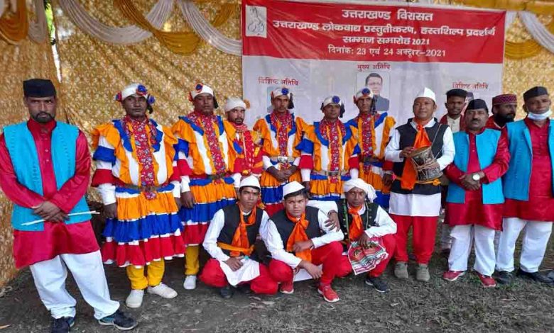 Jagars, traditional music instruments captivate audience