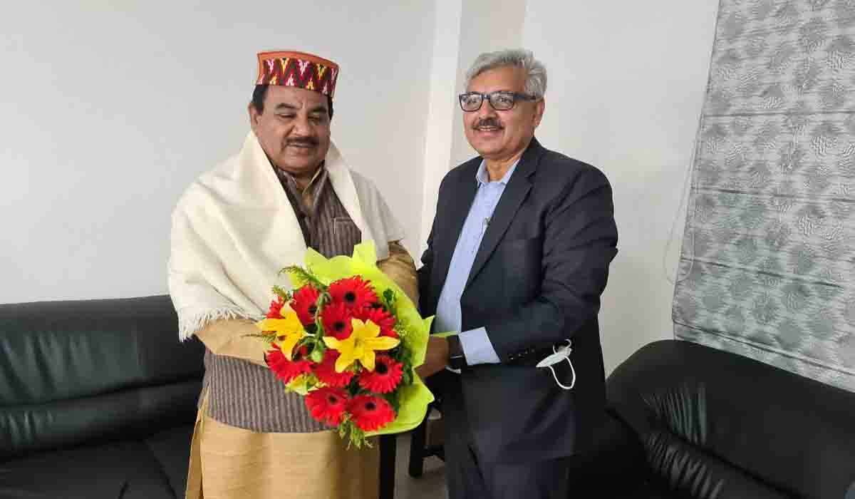 NHPC delegation meets Power minister