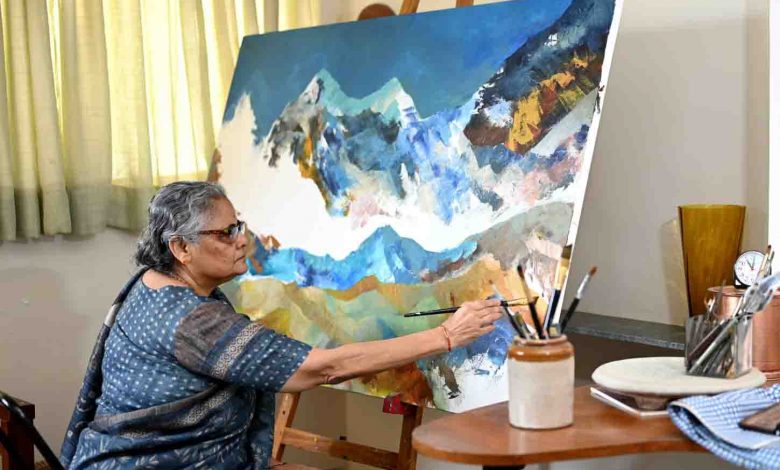 Pioneeredge Mumbai based artist conveys a message to conserve the Himalayas.
