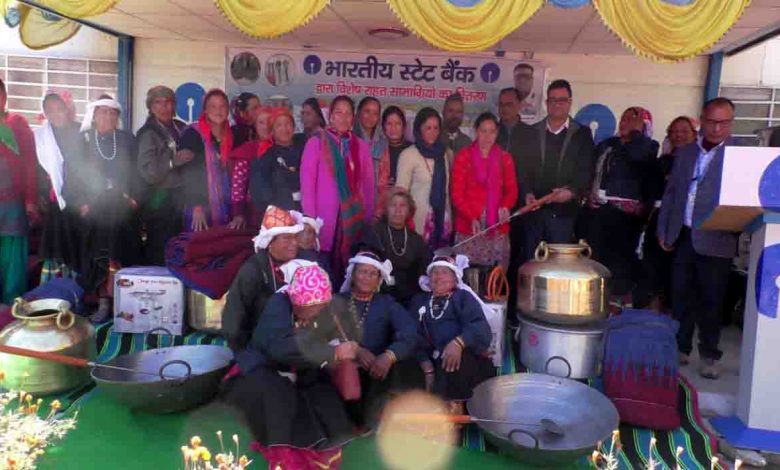 SBI distributes relief materials to disaster affected villages