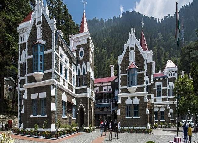 HC directs State to change SIT chief in scholarship scam