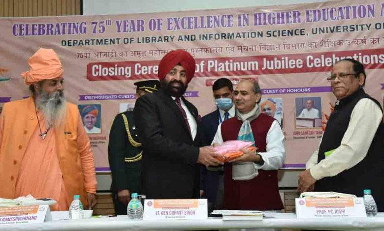 Library is an educational democracy- Governor