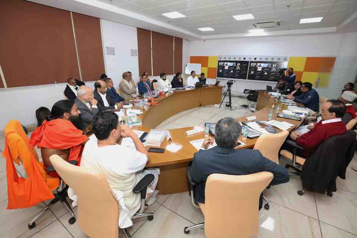 Patanjali presents comprehensive plan for agricultural development.jpeg
