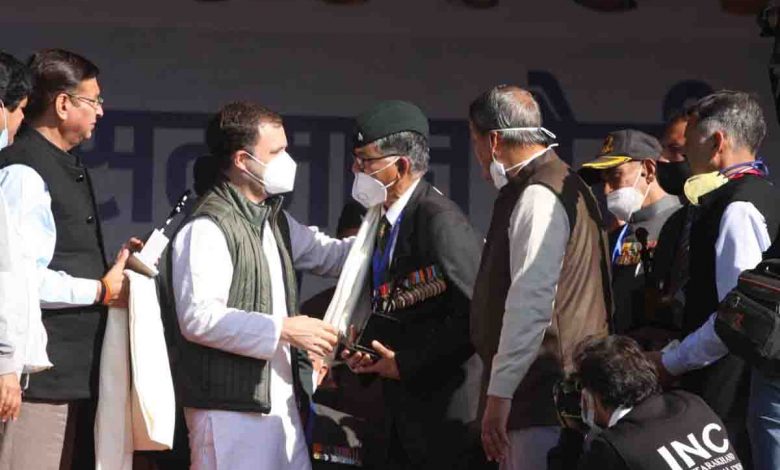 Rahul Gandhi tries to strike emotional chord with U’khand