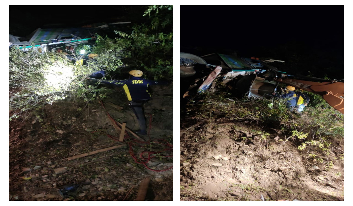 Youth falls in gorge, safely rescued