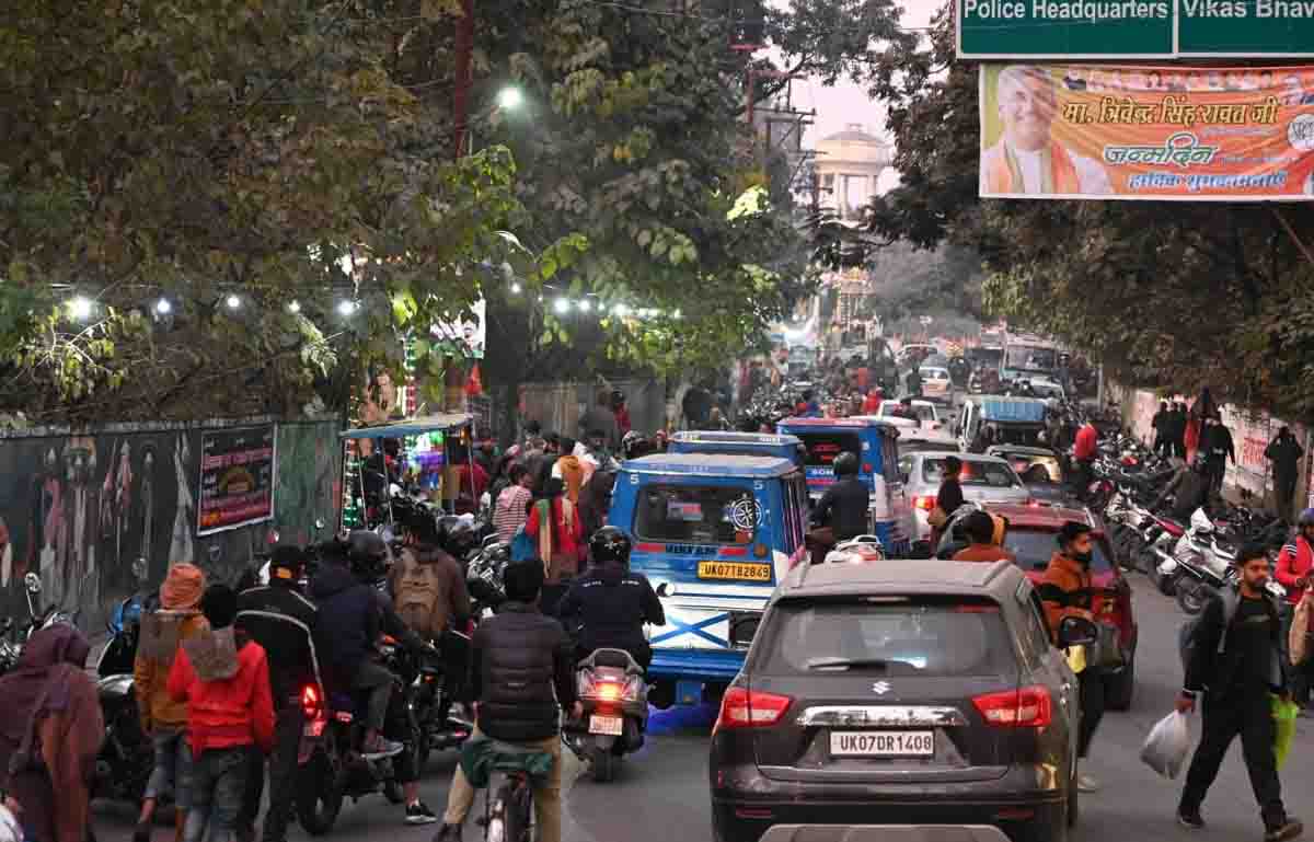 Citizens favour stricter implementation of traffic rules in Doon