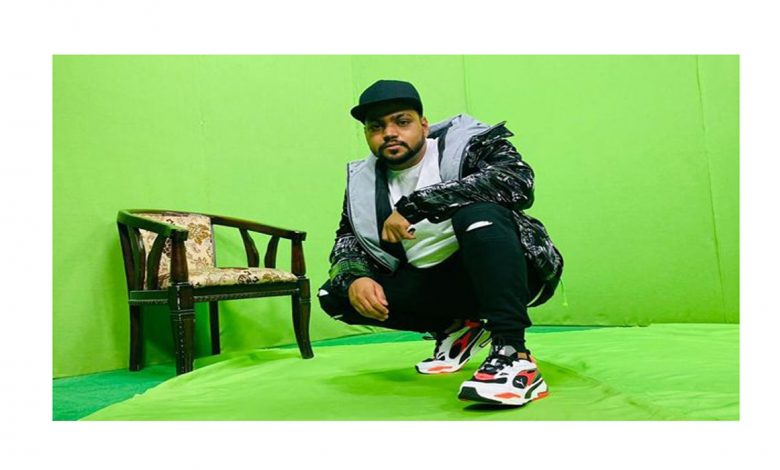 Santy's "Gangsta" enthralls listeners