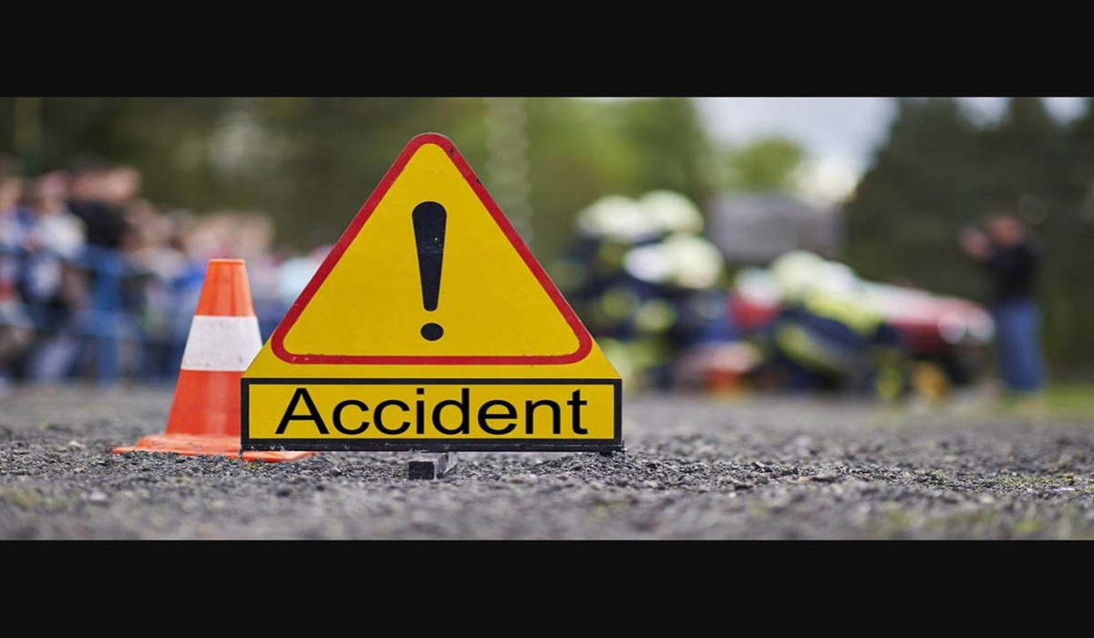 2 injured after trucks collide at Delhi-Haridwar highway