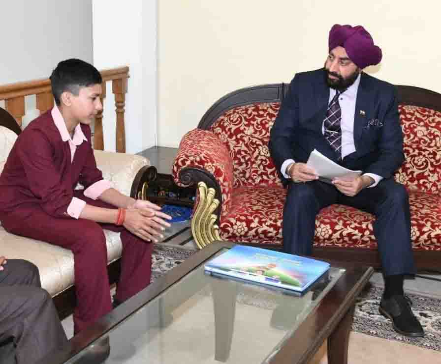 Innovations by emerging scientists can change the scenario- Guv