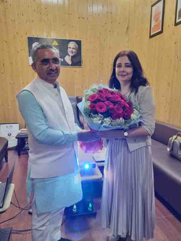Ambassador of Romania meets Dehradun mayor