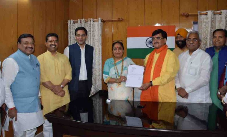 Champawat MLA Gehtodi resigns from Assembly membership