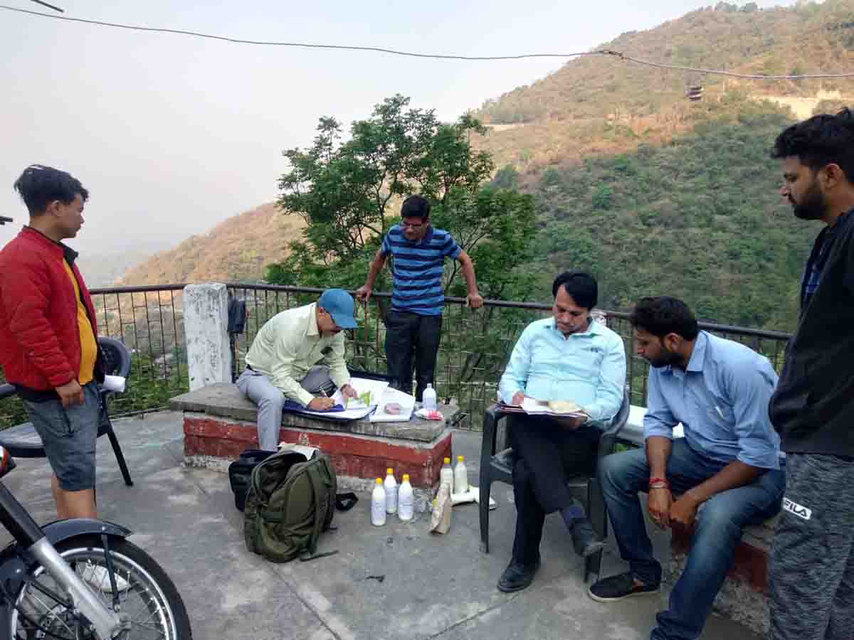 District admin steps up to tackle dairy products adulteration in Mussoorie