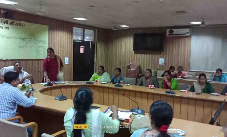 MCH focuses on eco-friendly alternatives to plastic cans for Ganga water