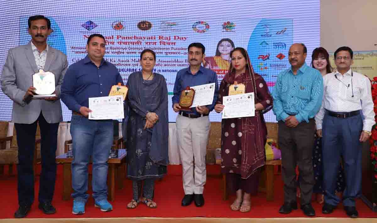 Panchayat representatives honoured for commendable work