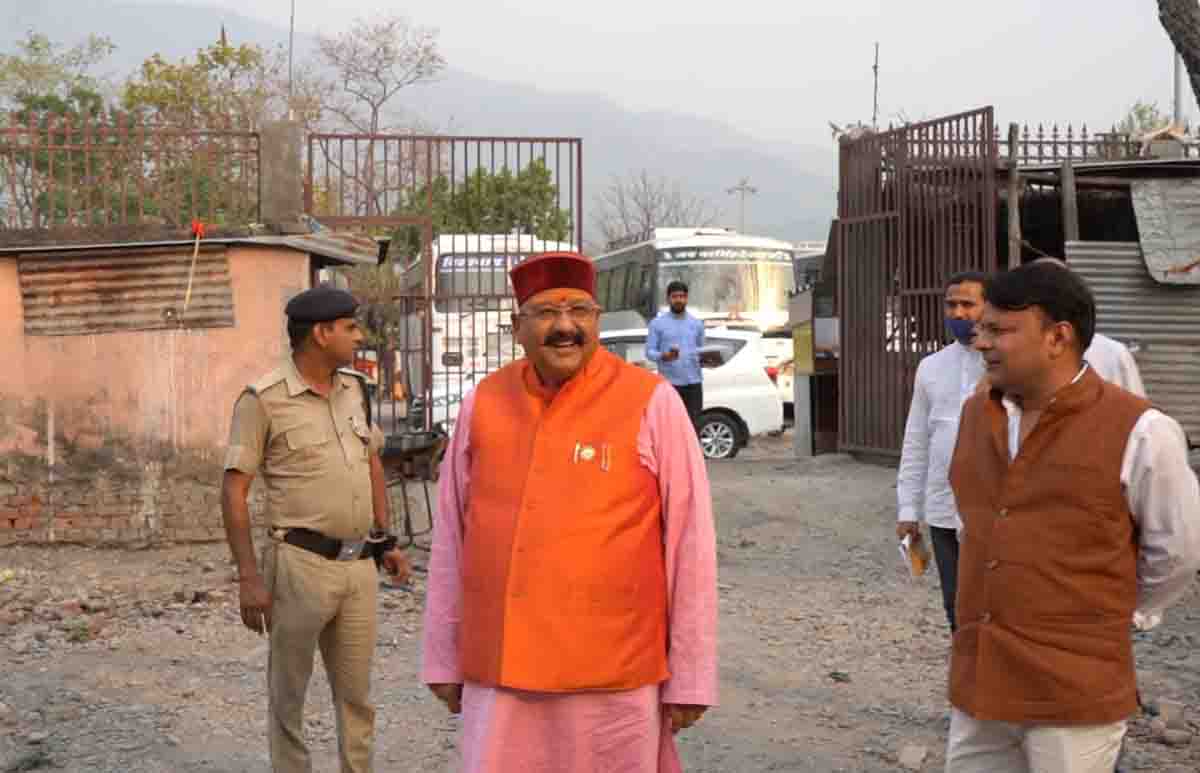 Maharaj checks Yatra arrangements in Rishikesh