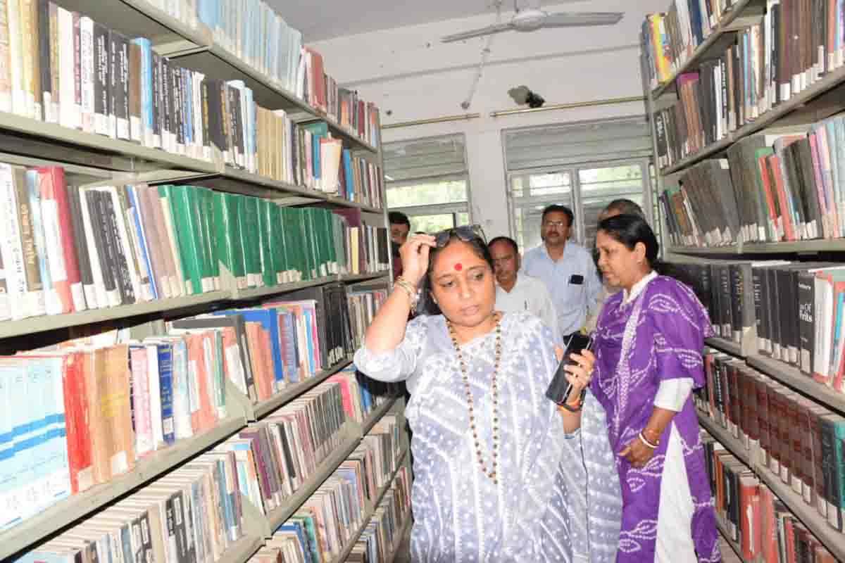 e- library in Uttarakhand Assembly