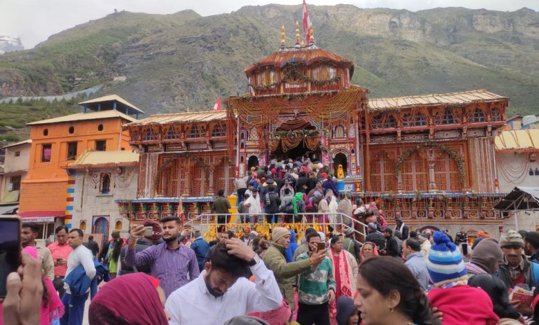 About 4 lakh pilgrims visit Badrinath & Kedarnath so far