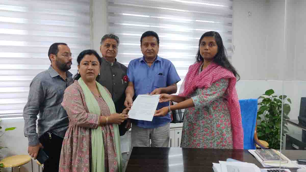 Cong alleges violation of MCC by CM in Champawat by-polls