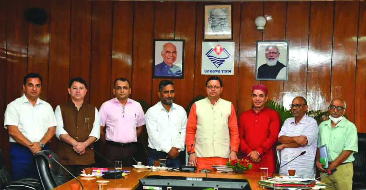 CM Dhami gives Rs 2 crore for journalist welfare fund