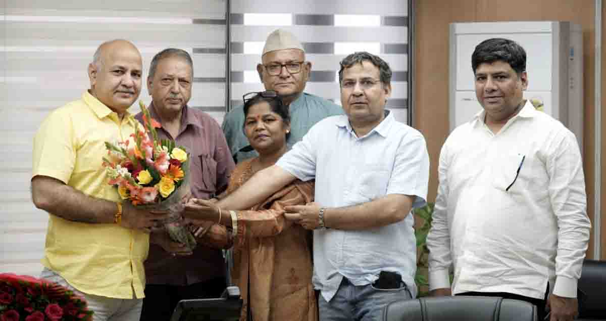 Congress leaders Raturi, Raman join AAP