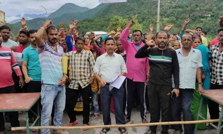 Dam affected villagers raise rehabilitation n other demands