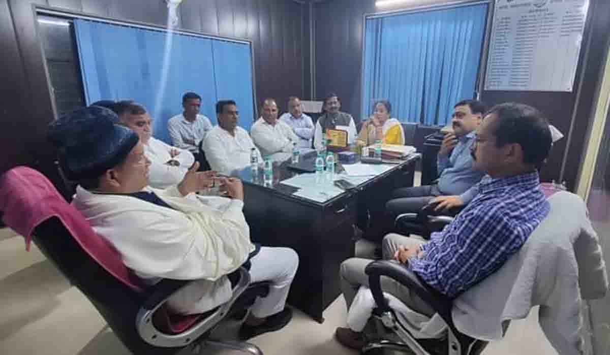 Congress leaders end protest at police station