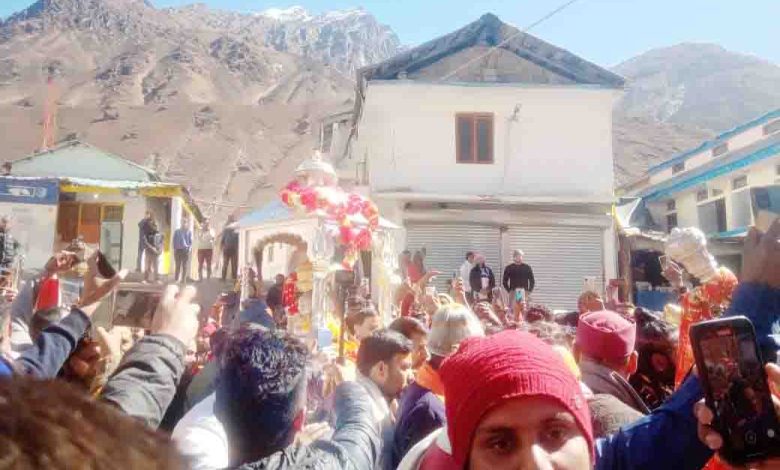 Kedarnath & Yamunotri shrines to get closed for winters today.jpeg