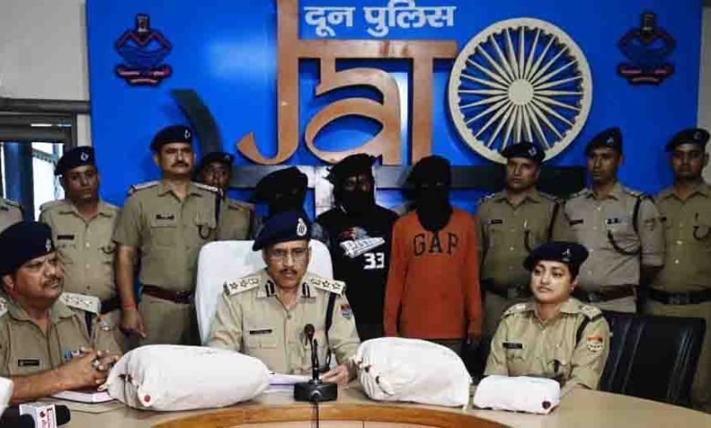 Police nab UP man with 2 Kg charas