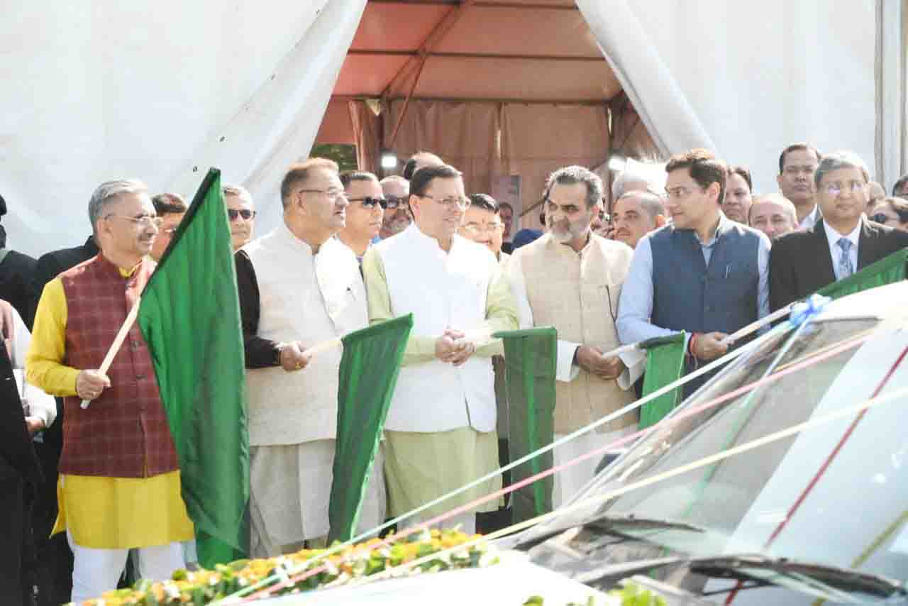 CM Dhami flags off 60 mobile veterinary units