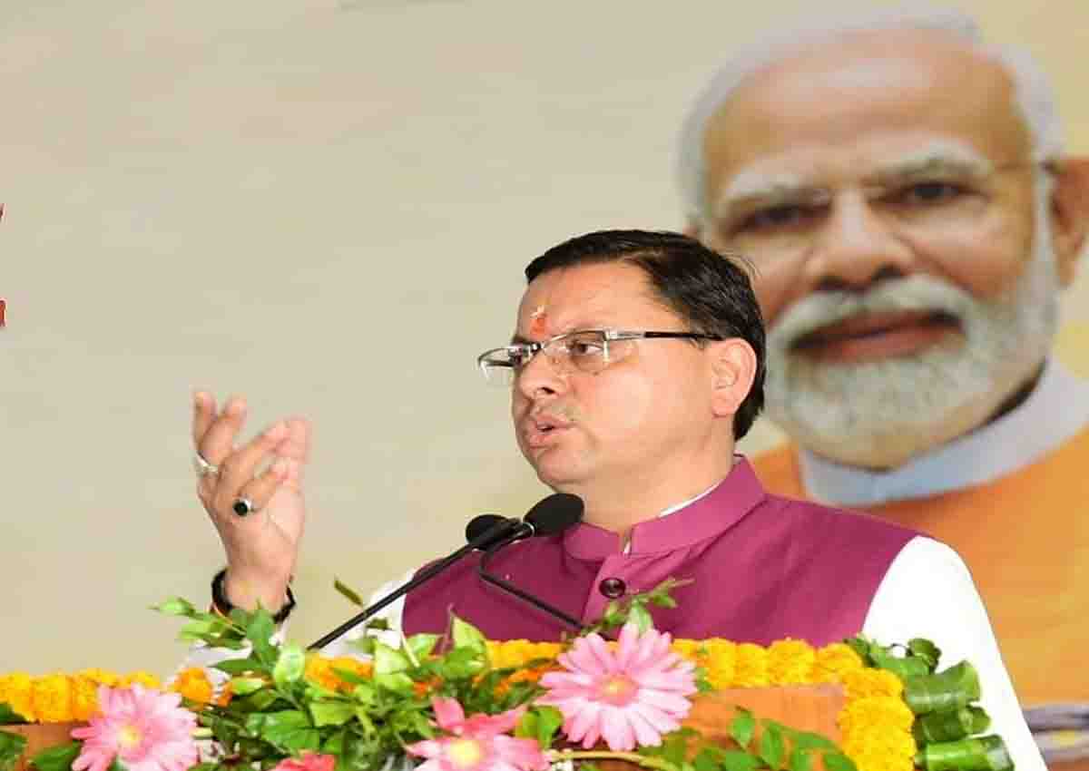 CM tells Govt employees to come out of 10 to 5 mindset